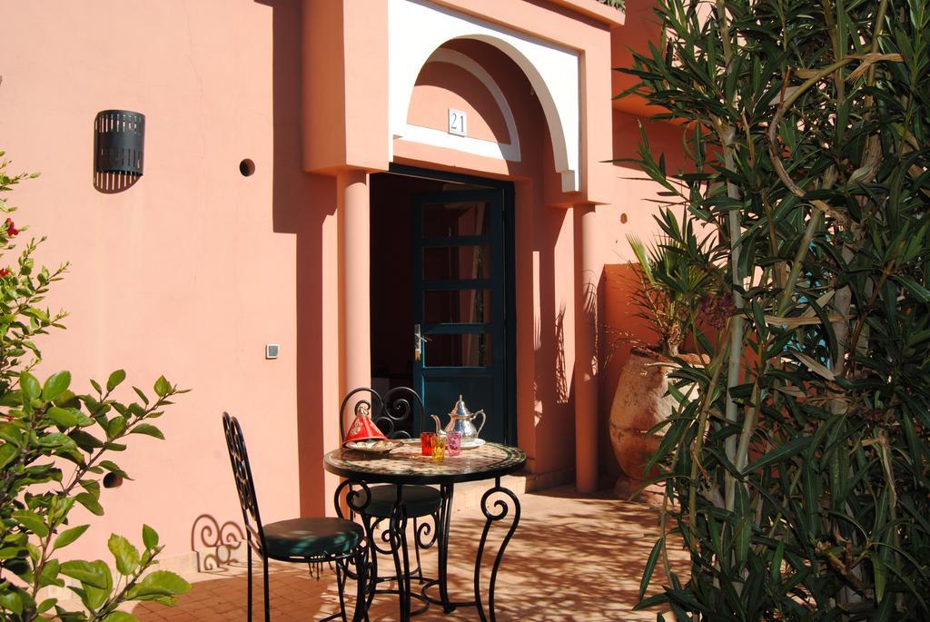 Bed and Breakfast Les Tourmalines Afeggou Exteriér fotografie